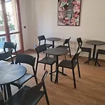 Monti לינה וארוחת בוקר אלגהרו