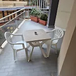לינה וארוחת בוקר Monti אלגהרו